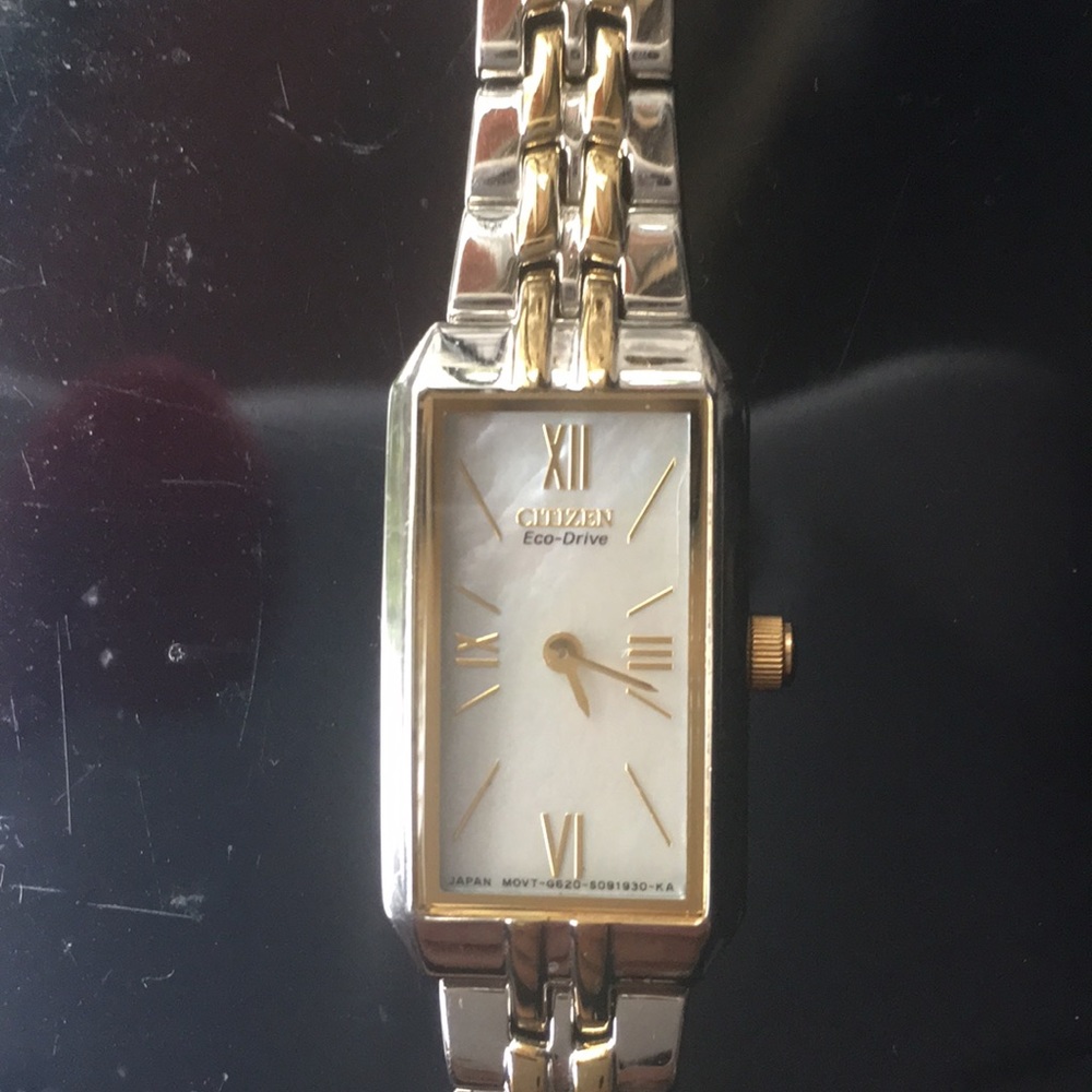 Preowned citizen eco drive. Working battery